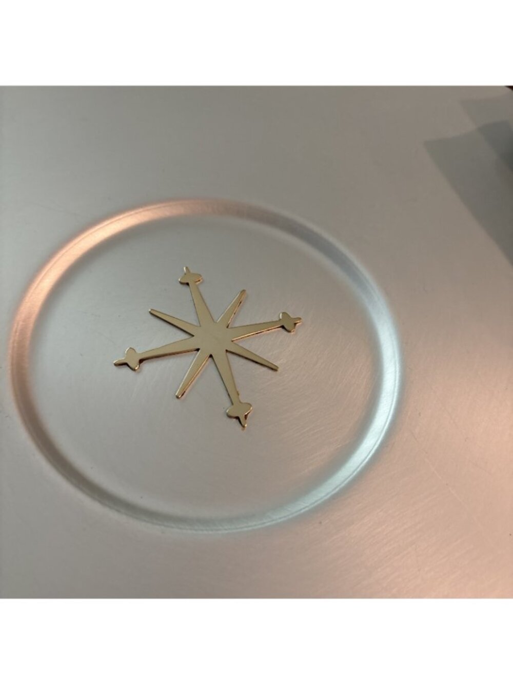 MCM Mirro Medallion Atomic Starburst Round Serving Tray Wood Handles 17" USA - Picture 2 of 6